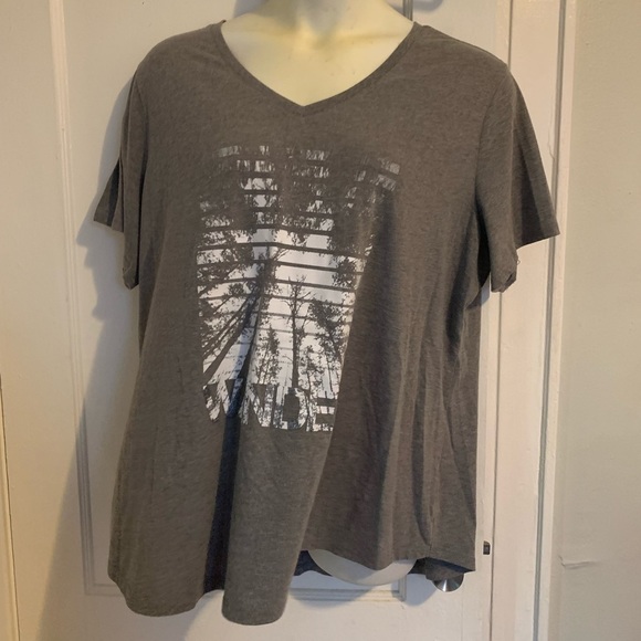 🟤 3/$25 Women’s Tek Gear Short Sleeve Athletic Shirt - Picture 2 of 5